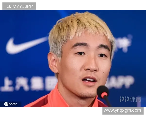 足球明星武士发型大赏展现个性与风格的完美结合